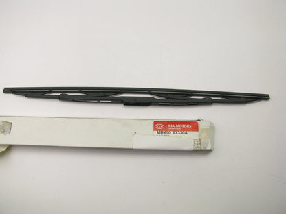 NEW GENUINE Left Drivers Side Windshield Wiper Blade OEM For Kia MDX5067330A