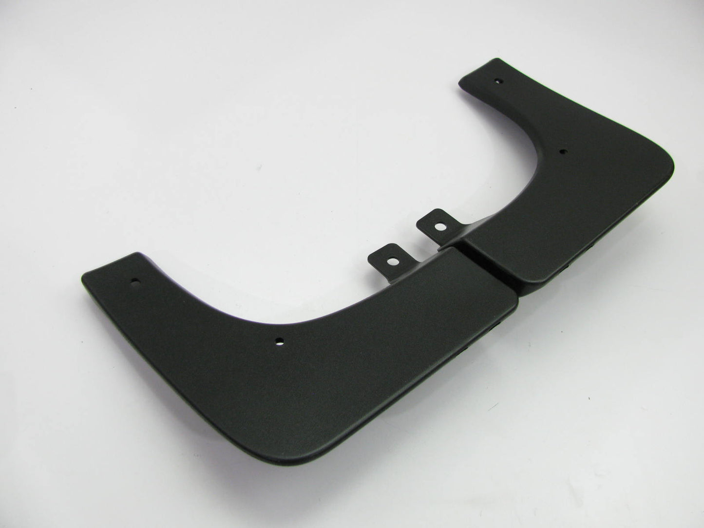 NEW Front Splash Guards / Mud Flaps OEM For 2022-2023 Kia Sorento P2F46AKA00