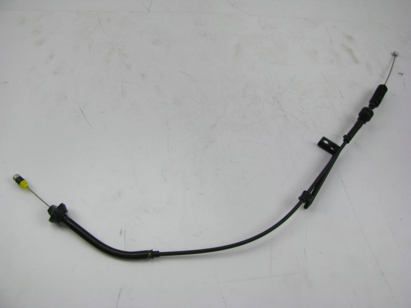 NEW - OEM Q0K52Y41660HQ Throttle Gas Accelerator Cable For 2002-2005 Kia Sedona