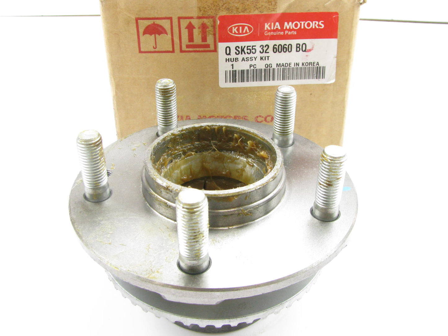 NEW GENUINE Rear Wheel Hub Assembly 3.5L V6 For 04-05 Kia Sedona QSK55326060BQ
