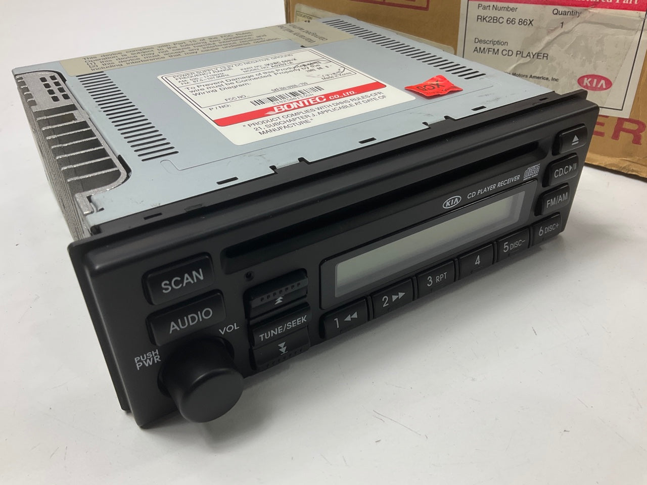 REMAN OEM Factory Stereo Radio CD Player OEM For 2002-2005 Kia Sedona RK2BC6686X