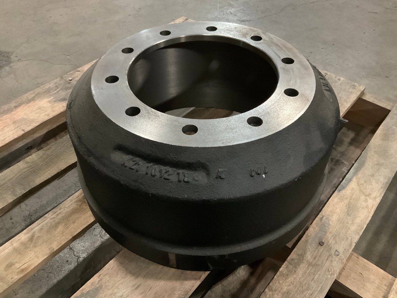 KIC 52020-01 Premium Brake Drum, Cast Iron, Inboard, 16.5''x7'' (16-1/2''x7'')