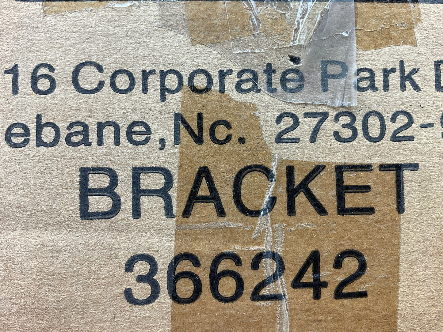 KIDDE 366242 Fire Extinguisher Mounting Bracket, Steel, For 10 Lb Tank Weight