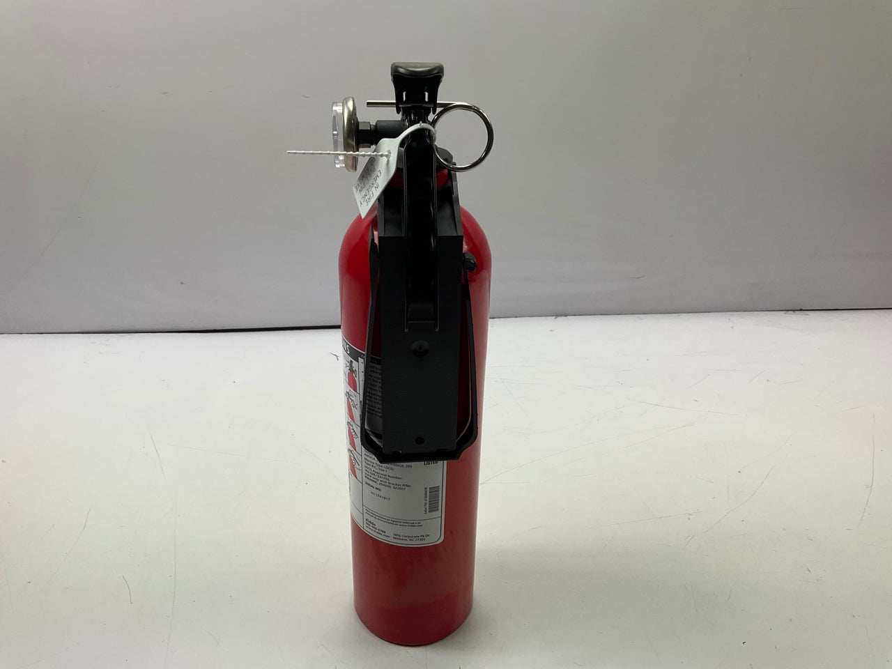 Kidde 440161MTL Fire Extinguisher, Regular Dry Chemical, 10-B:C, 2.9 Lbs