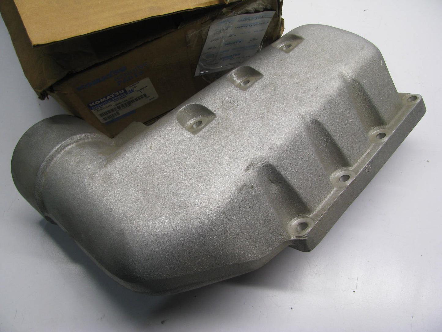 Genuine OEM 6215-11-6220  AIR CROSSOVER For Komatsu
