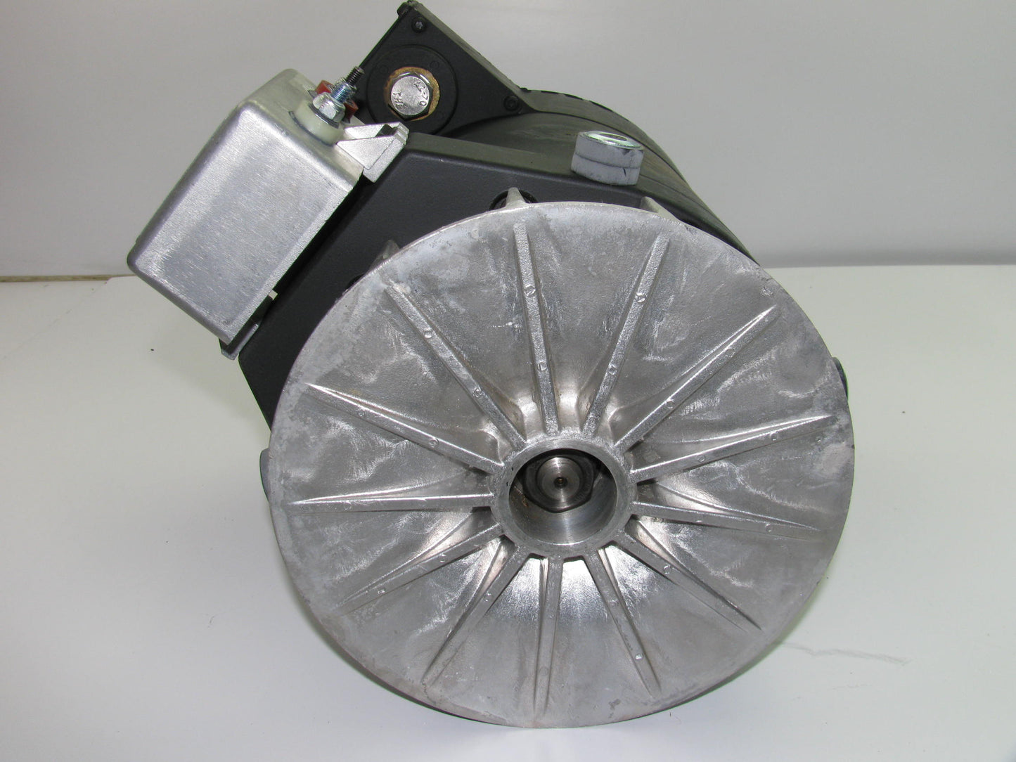 REMAN OEM Komatsu PC60 Excavator Alternator Generator RKD240A02 F211250