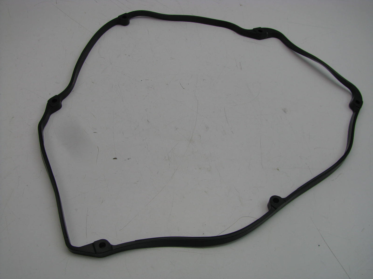 Kp Gaskets MD307705 Engine Valve Cover Gasket for 1997-2007 Mitsubishi 2.0L