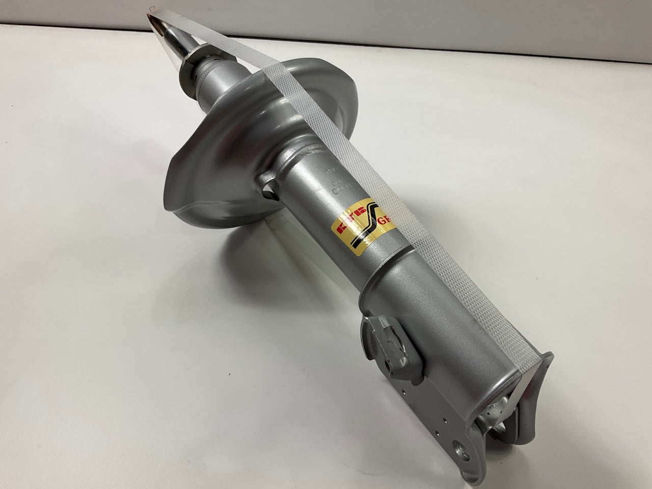 KYB 235066 Front Left Suspension Strut For 1992-1994 Subaru Legacy