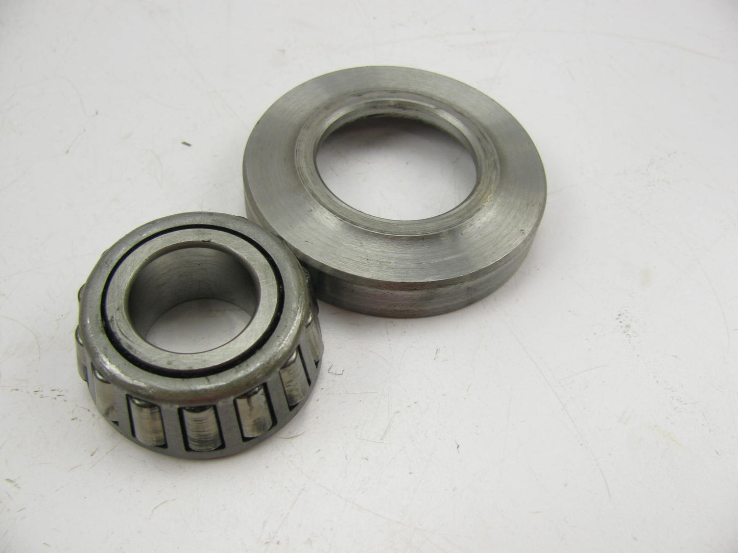 L&S S32 Bearing (Interchanges With SKF SET32)