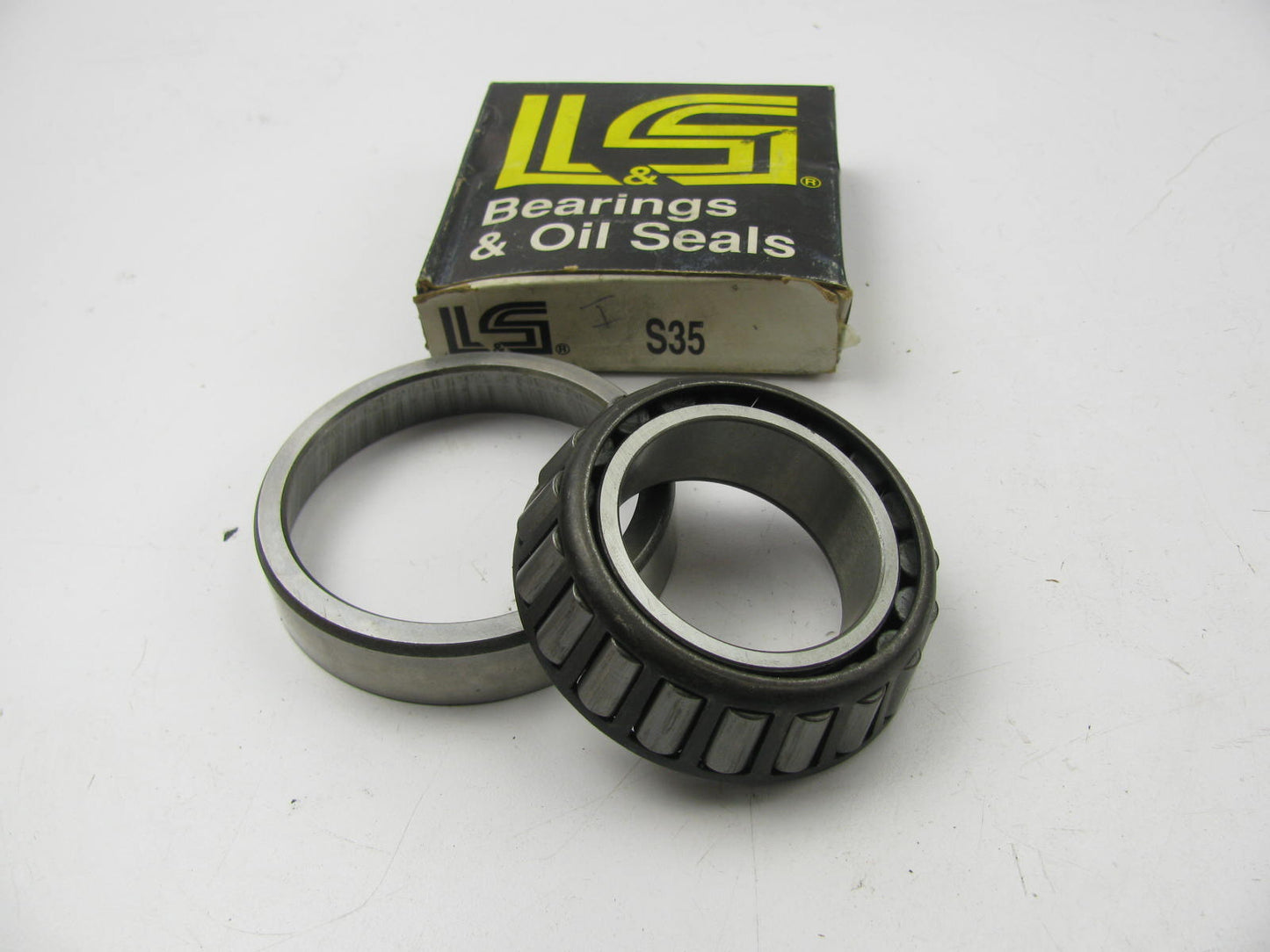 L&S S35 Wheel Bearing And Race Set - Front Inner / Rear