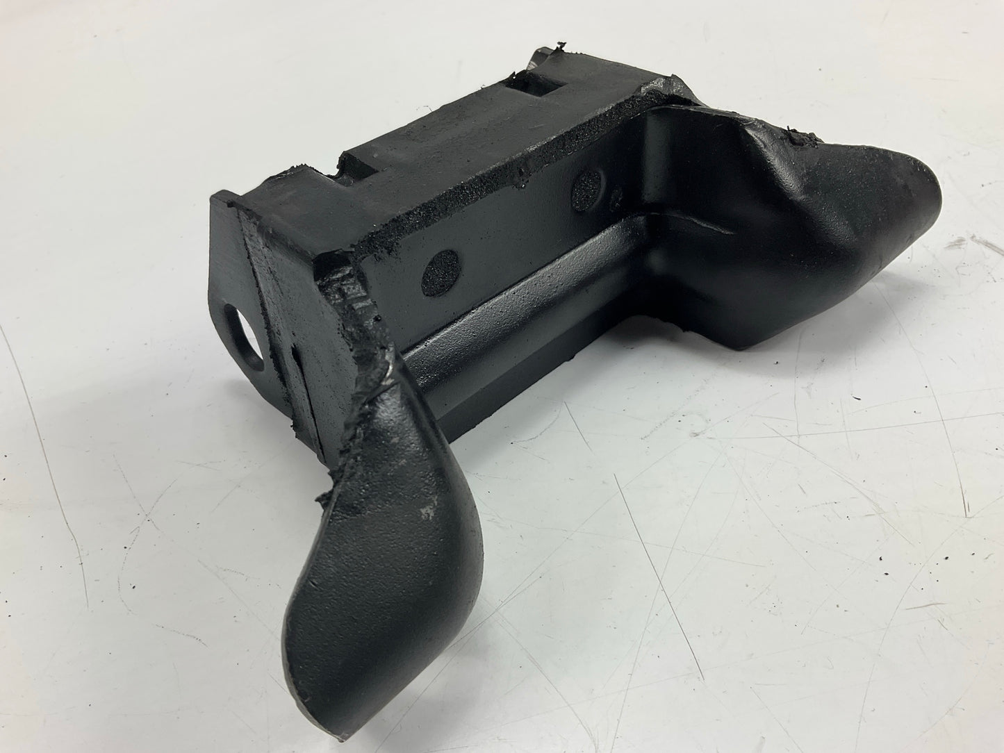 Lakewood 24094 Muscle Engine Motor Mount