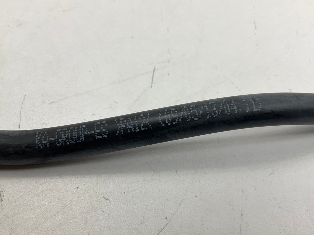 NEW OEM Engine Crankcase Breather Hose Tube Line - 02-05 Land Rover Freelander