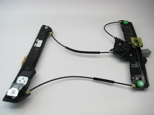 NEW Genuine OEMLR026709 LEFT FRONT Window Regulator And Motor Type 2