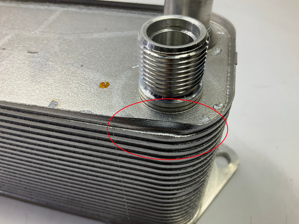 Cosm Damage UBC000070 Auto Trans Oil Cooler For 2002-2005 Land Rover Freelander