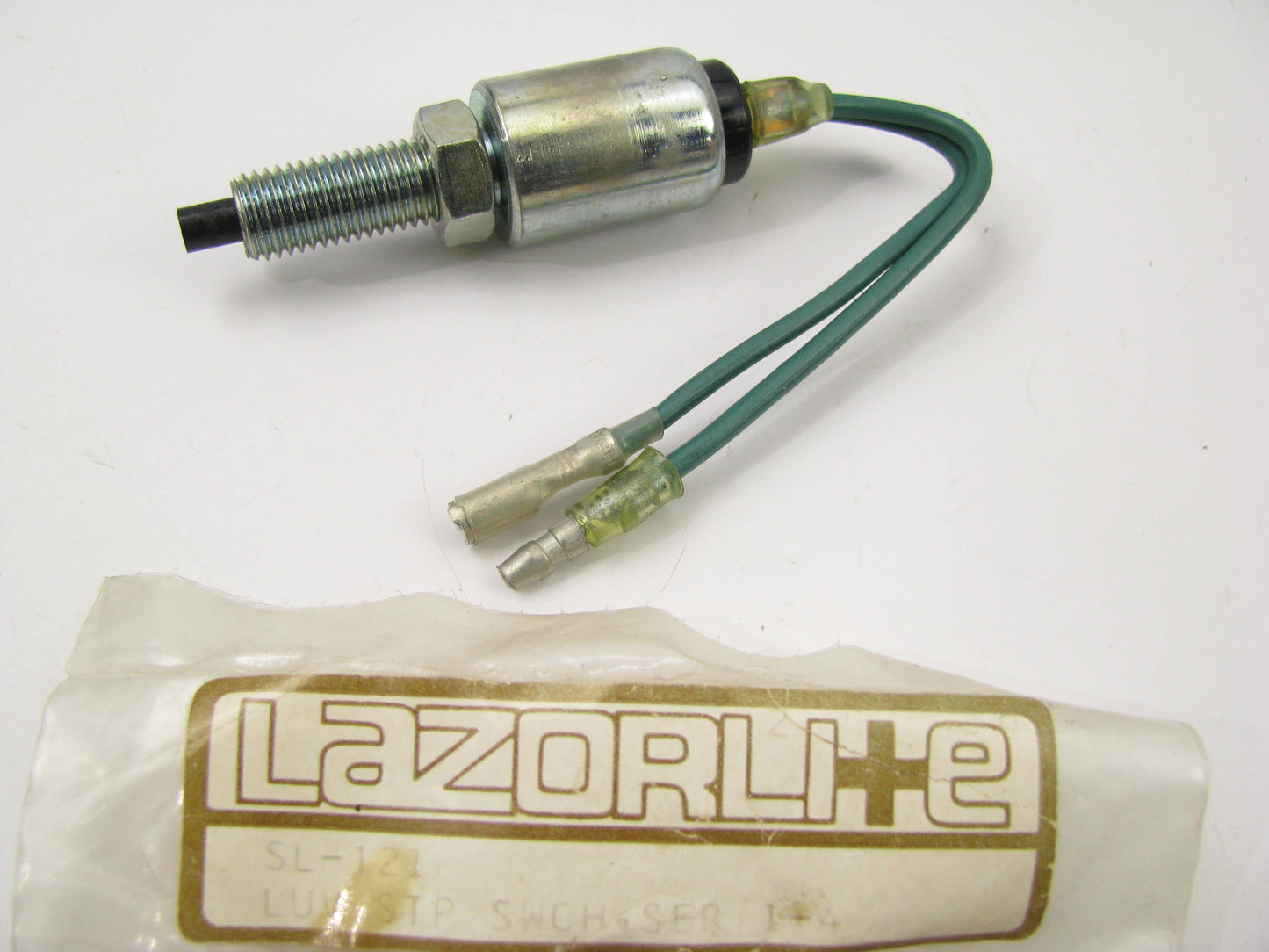 Brake Light Switch  Lazorlite L16-5077 ( 94024700, 94026196 )