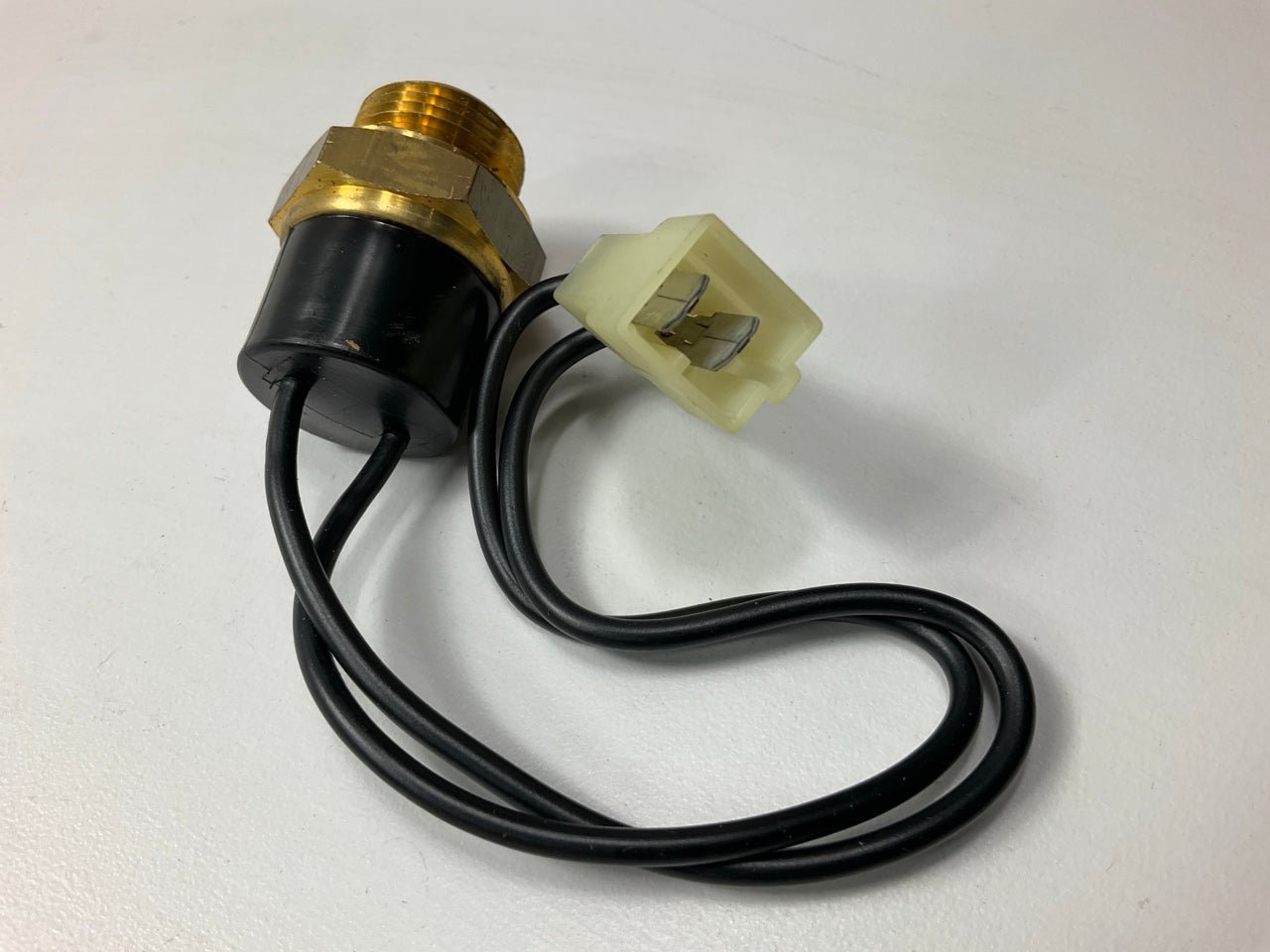 Lazorlite U16-6197 Engine Cooling Fan Switch