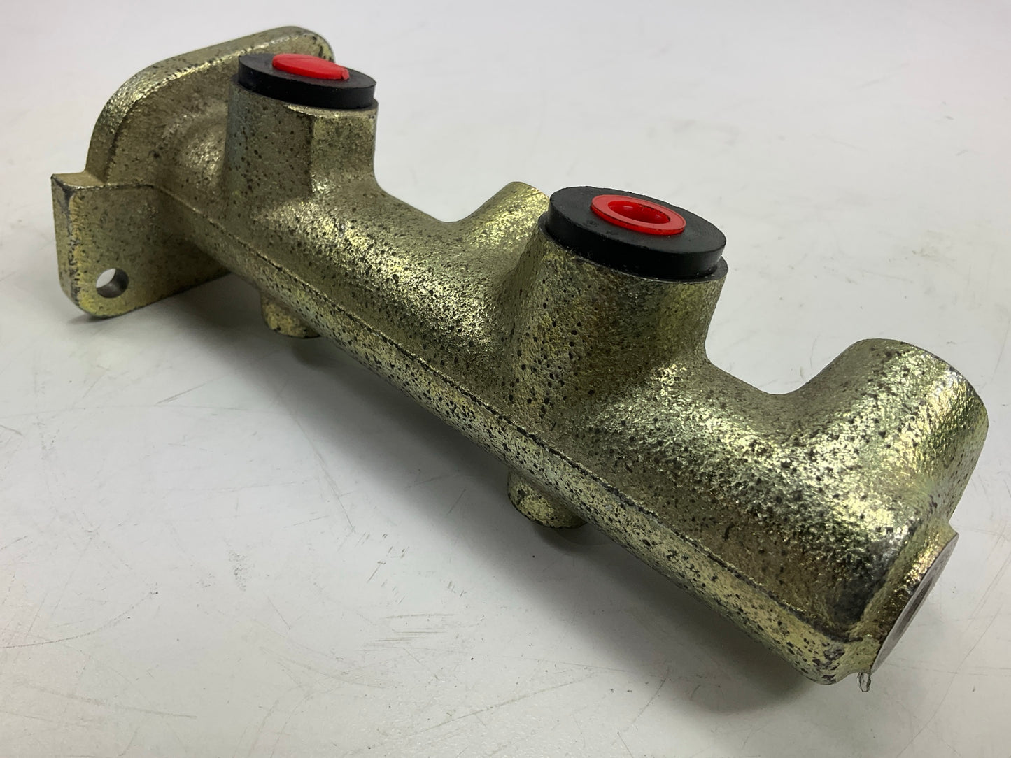 Lazorlite U77-3174 Brake Master Cylinder W/o Reservoir
