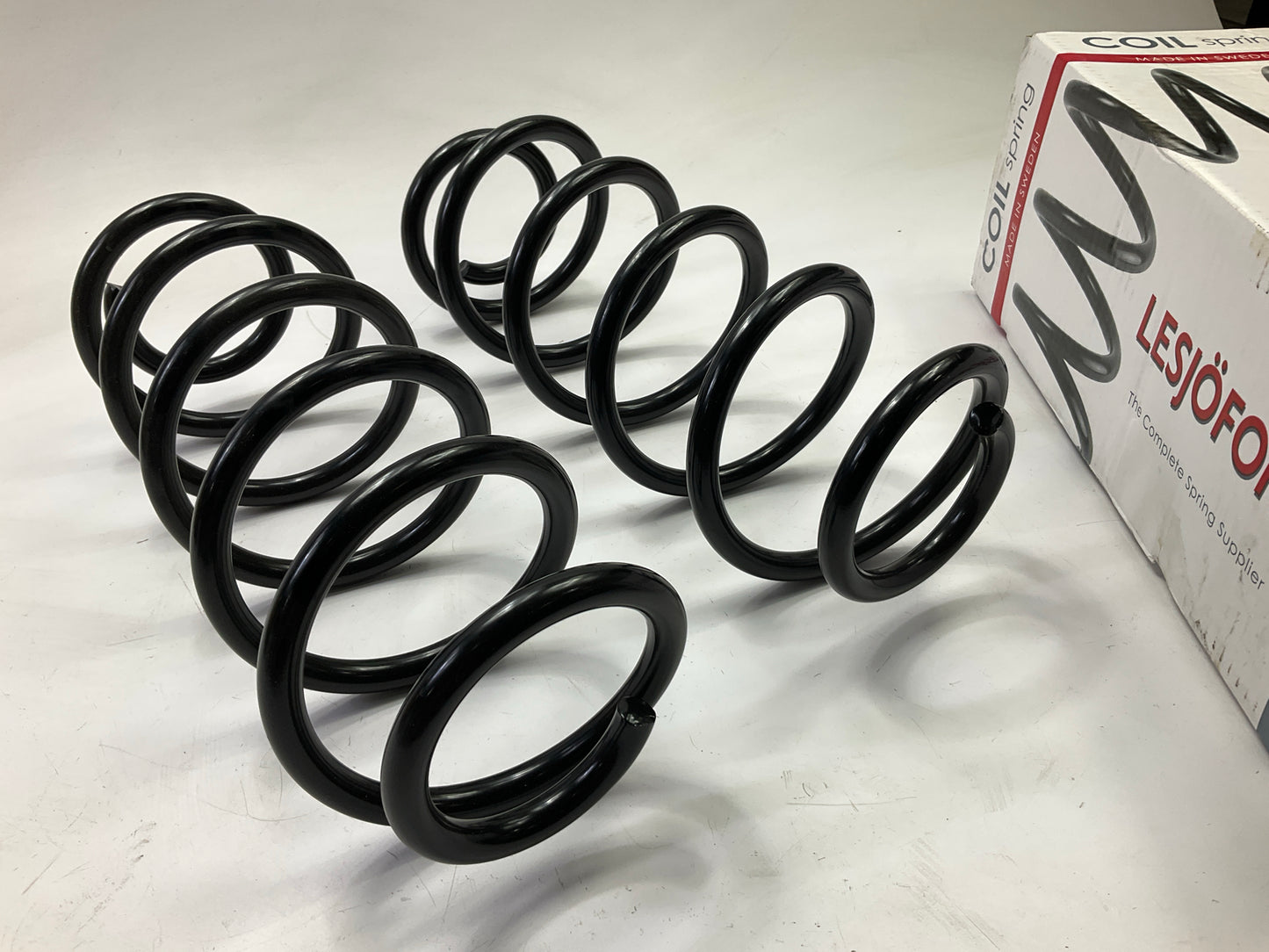 (2) Lesjofors 2704-501908 Front Coil Springs - 1998-2000 VW Passat 1.8L TURBO