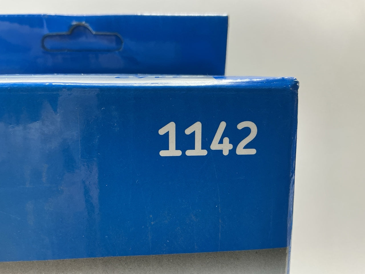 Lincoln 1142 Heavy Duty Lever Grease Gun With 6'' Rigid Extension