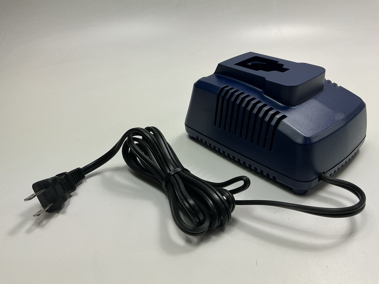 Lincoln 1410 120V Battery Charger For Use With Model 1442 And 1444 Batteries