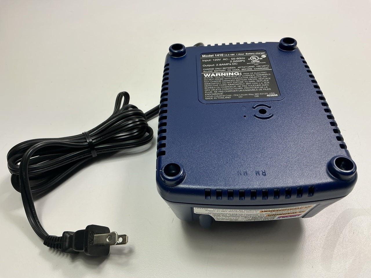 Lincoln 1410 120V Battery Charger For Use With Model 1442 And 1444 Batteries