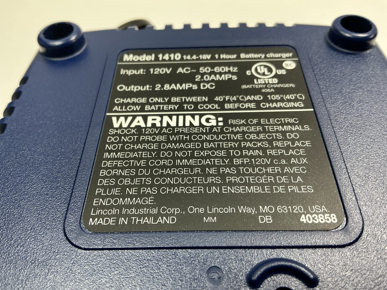 Lincoln 1410 120V Battery Charger For Use With Model 1442 And 1444 Batteries
