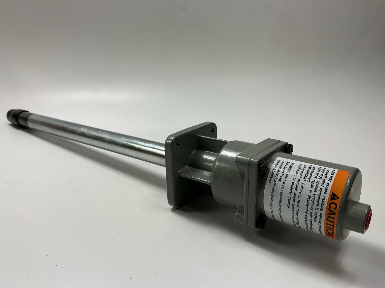 Lincoln 4489 Value Series 40:1 Single-Acting Grease Pump For 25 To 50 Lb. Bucket