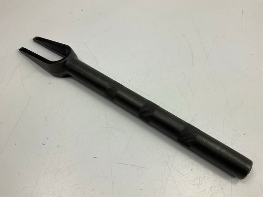 OPENED Lisle 18520 Stepped Tie Rod Separator Tool Fork, 11/16'' Open, 11-5/8'' L