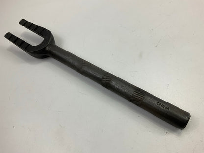 USED - Lisle 18530 Manual Ball Joint Tie Rod Separator, 15/16'' Pickle Fork Tool