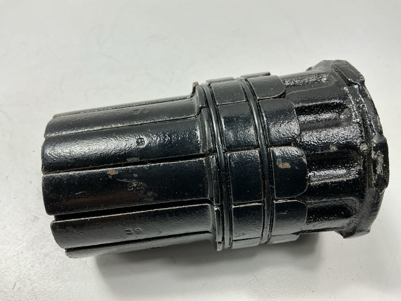 Lisle 32750 Exhaust Pipe Tailpipe Expander 2-3/8'' To 3-1/4'' Exhaust Repair Tool