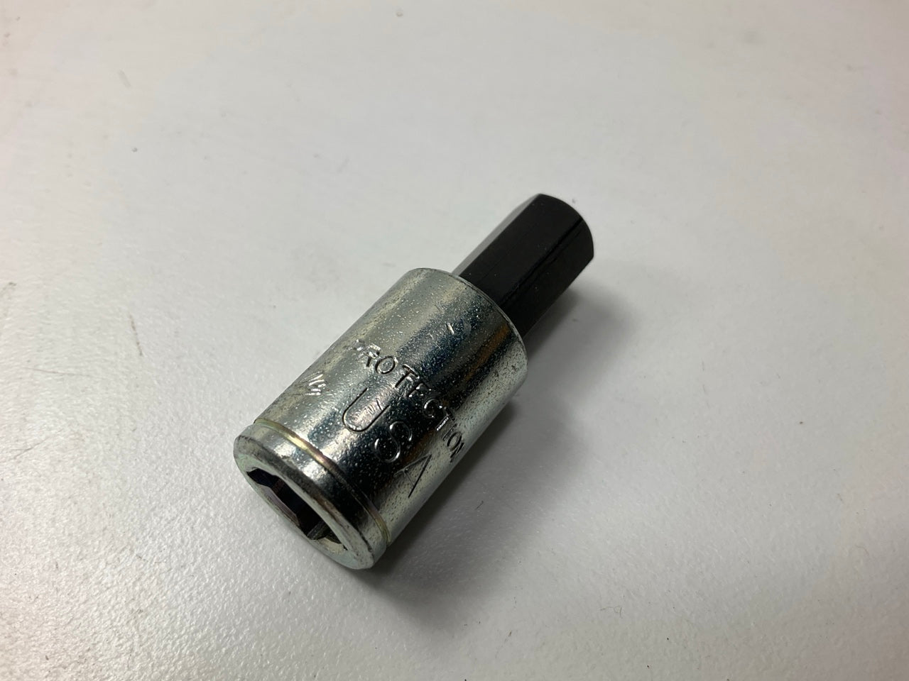 Lisle 33920 - 3/8'' Drive Hex Bit Socket 10mm, Made In USA