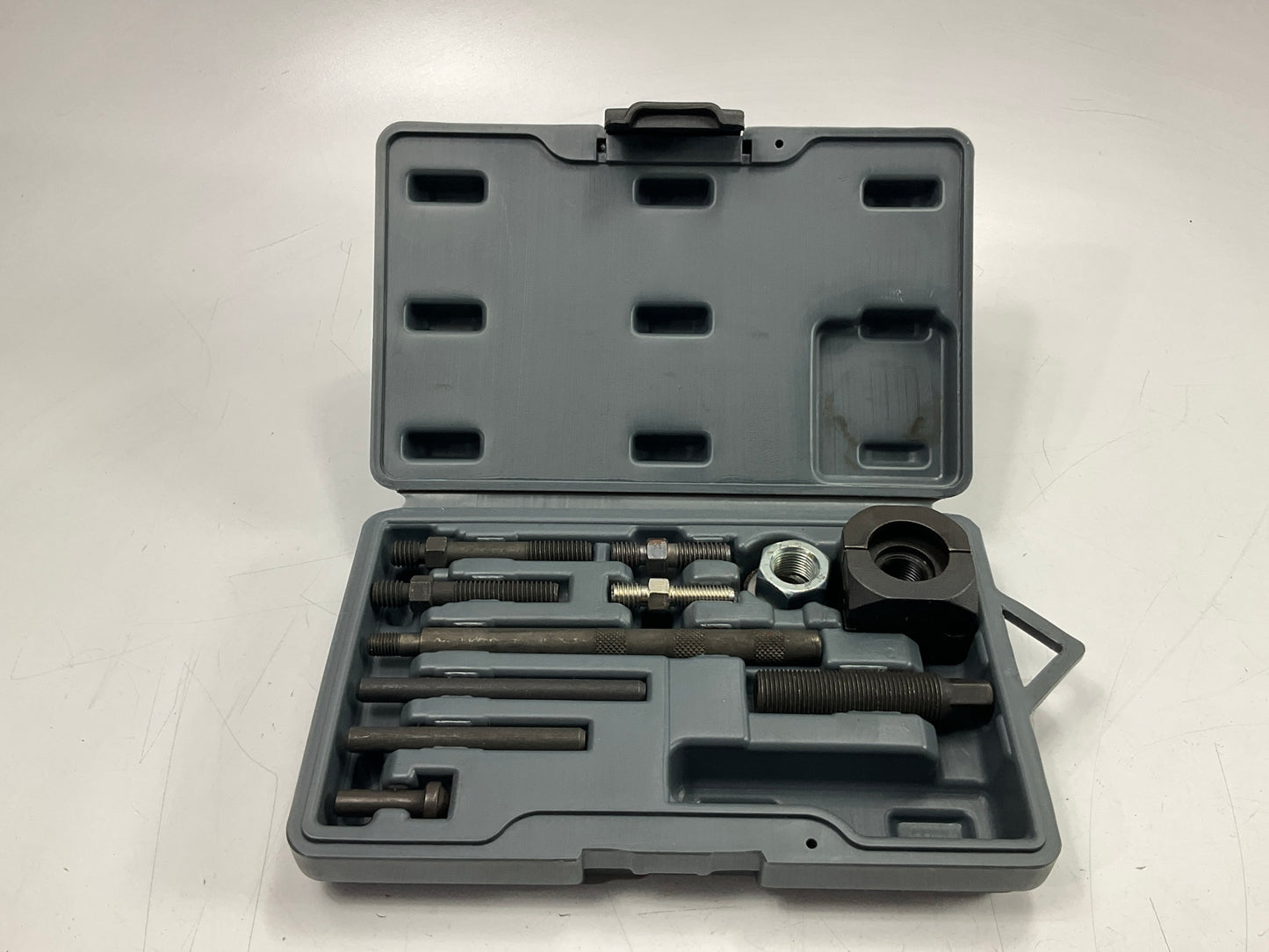 USED#1 Lisle 39000 No-Slip Pulley Puller Tool Set For Power Steering Alternators