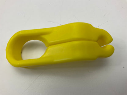 Lisle 39410 5/16'' Angled Fuel Line Disconnect Tool