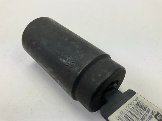 Lisle 39700 32mm FWD Axle Nut Removal Socket, Impact, 1/2'' Drive