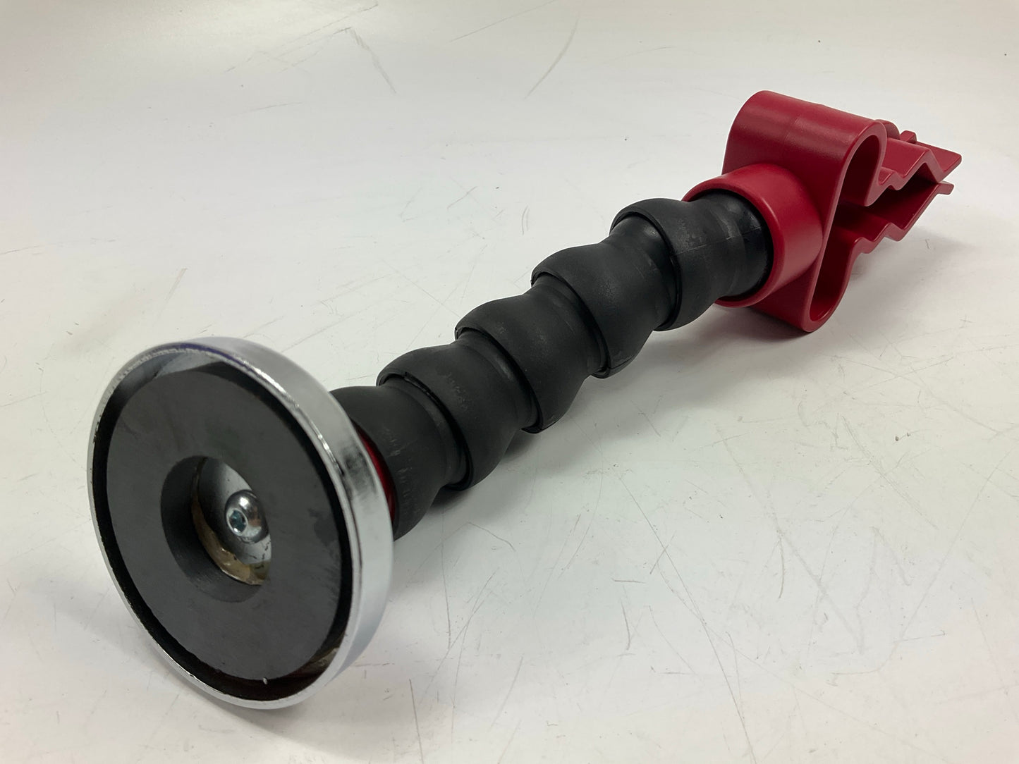Lisle 71070 Flexible Flashlight Light Holder With Magnetic Base