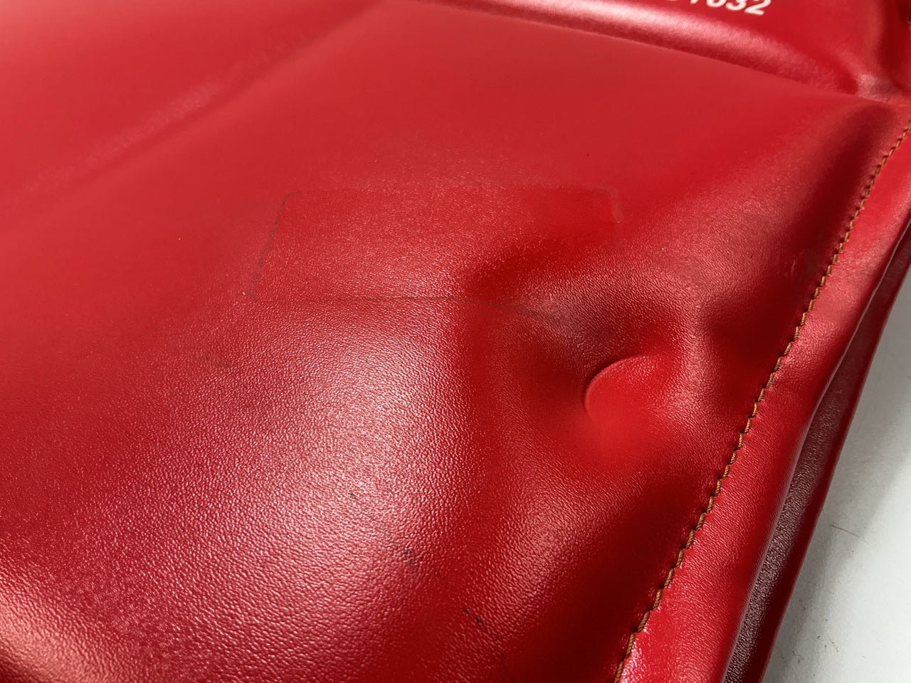 COSMETIC DAMAGE, SEE ACTUAL PHOTOS - Lisle 95002 Fold Up Creeper Padded Vinyl