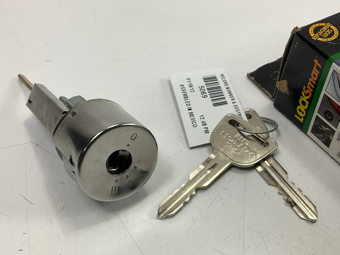Locksmart LC13580 Ignition Lock Cylinder & Keys For 1990-1991 Honda Accord Coupe