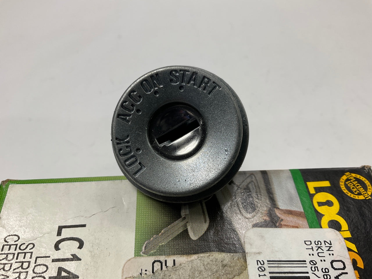 Locksmart LC14880 Ignition Lock Cylinder W/ 2 Keys