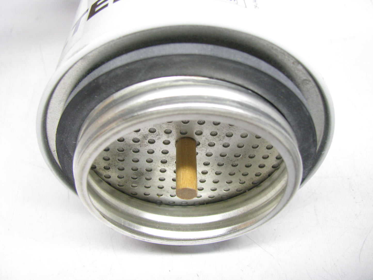 (2) Luberfiner 700 Oil Filters Replaces P415 PT304 85700 LF409 LFM700 L49043
