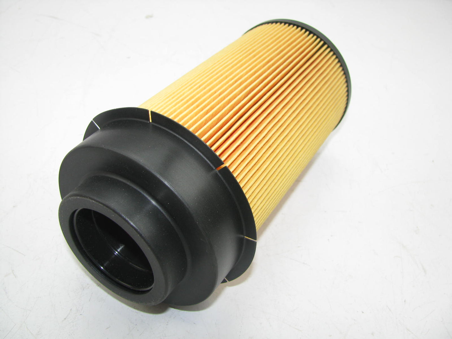 (2) Luberfiner L8994F Fuel Filter Replaces C9559 33628 TP1390 BK6671 FF5405