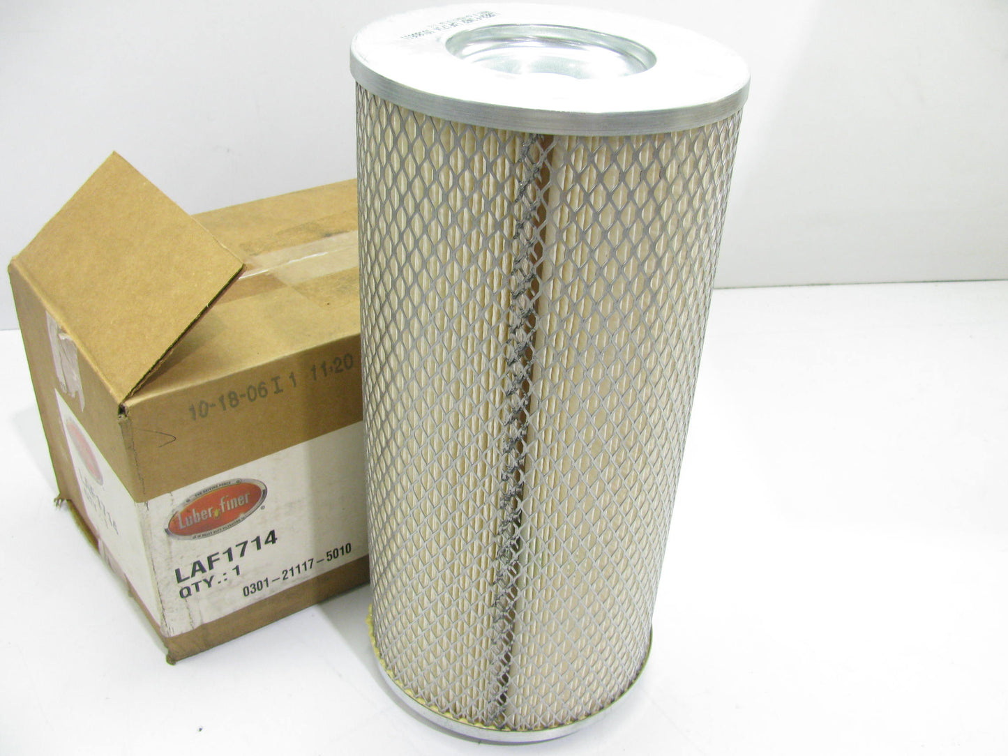 Luberfiner LAF1714 Air Filter Replaces Replaces CA7111 46515 A61605 AF639 88515