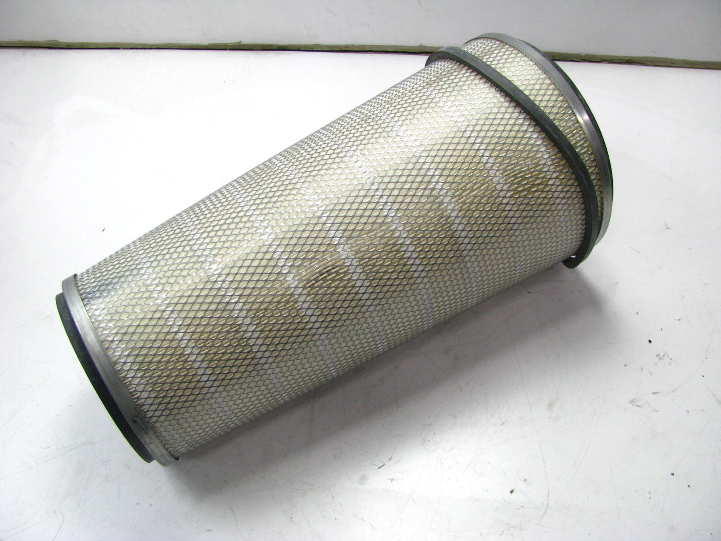 Luberfiner LAF2100 Air Filter Replaces CA6326 46860 A73531 AF700 AF1817 P530866