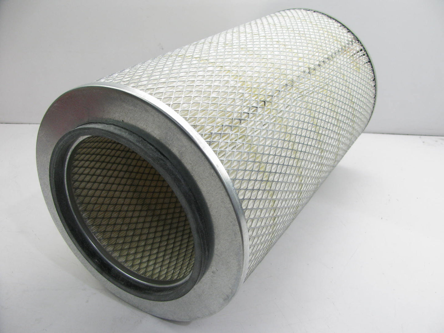 Luberfiner LAF4306 Air Filter Replaces CA6925 46810 A74993 AF2077 P181183