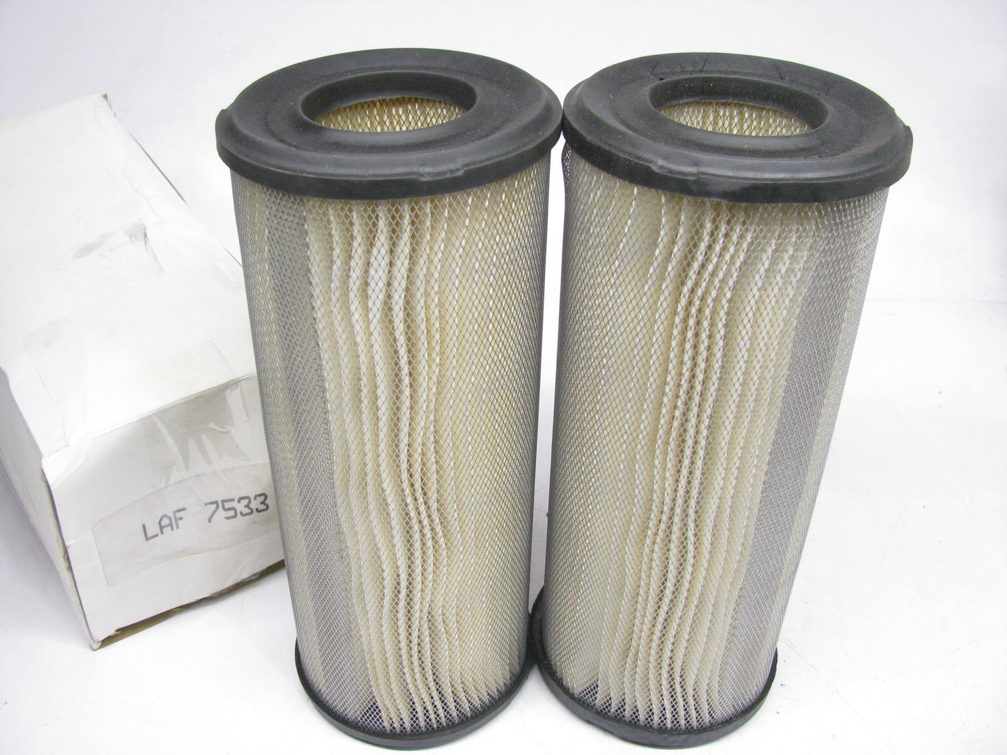 (2) Luberfiner LAF7533 Air Filters Replaces 348547 AF492 70898N