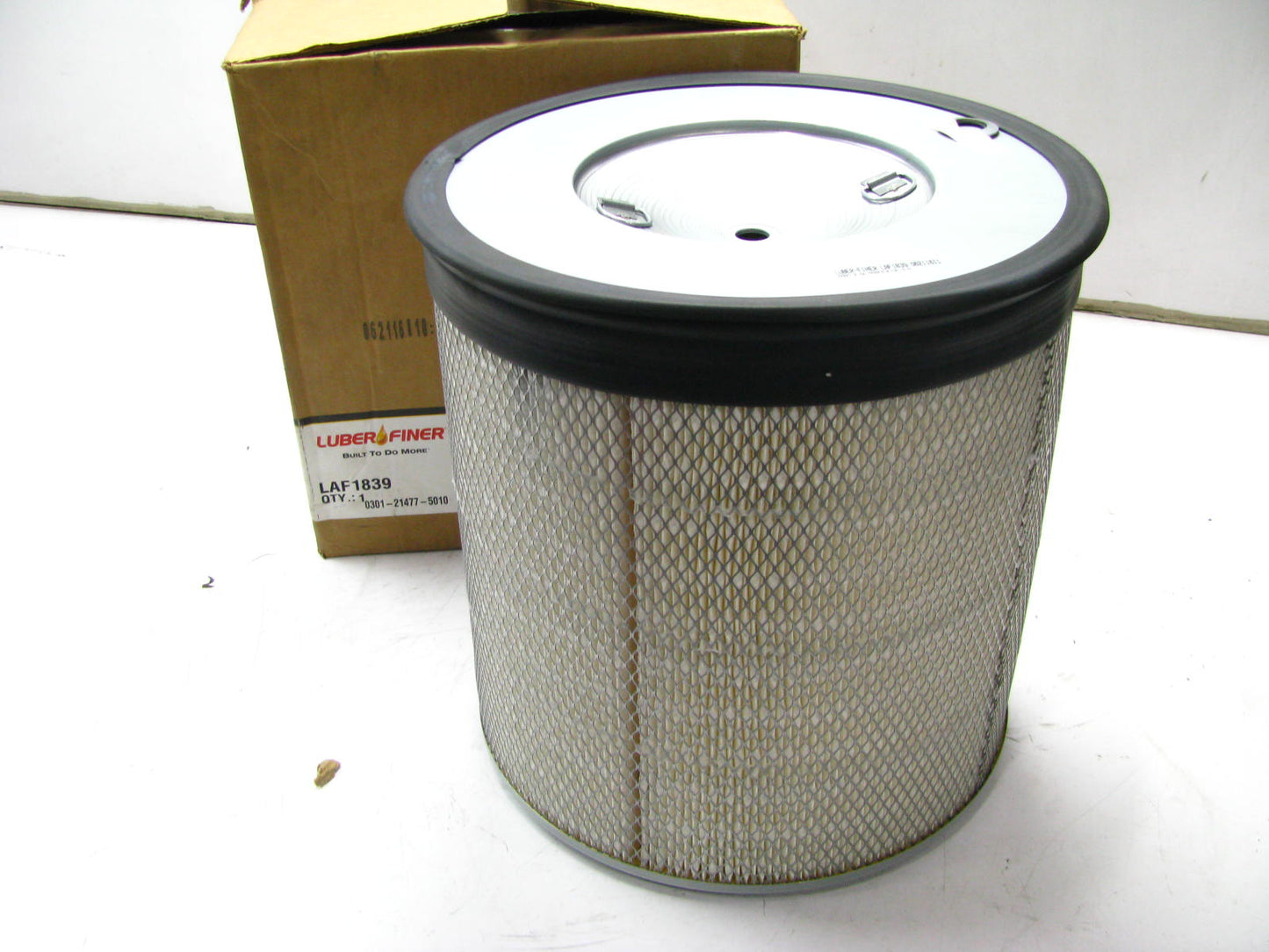 Luberfiner LAF8047 Air Filter Replaces CA592 46726 A72876 LAF8047 FAF293 AF872