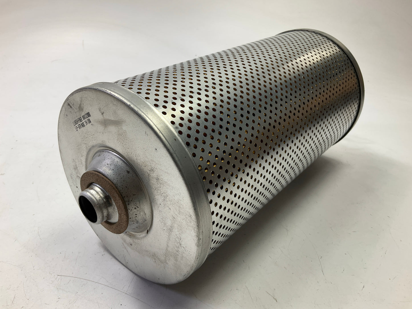 Luberfiner LP1670 Oil Filter Element - Replaces P996, 1804419, LF394, 51900