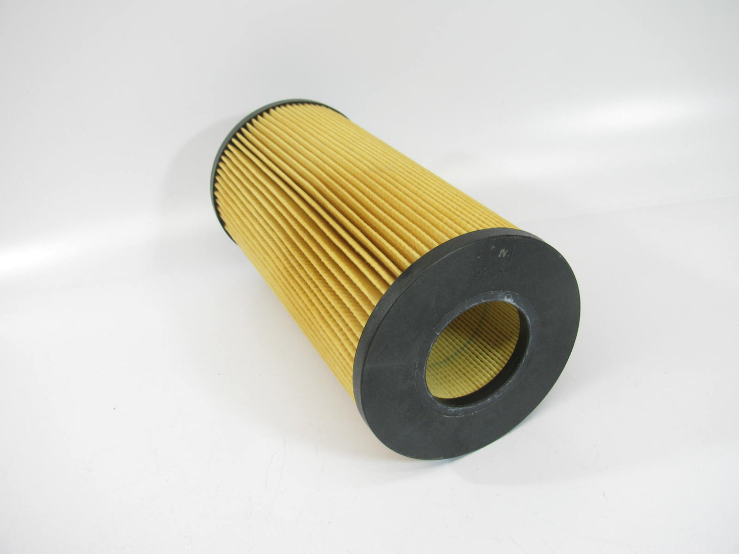 Luberfiner LP5048 Oil Filter Replaces LF555 LF16046 P550769 57213 L55960 CH9558