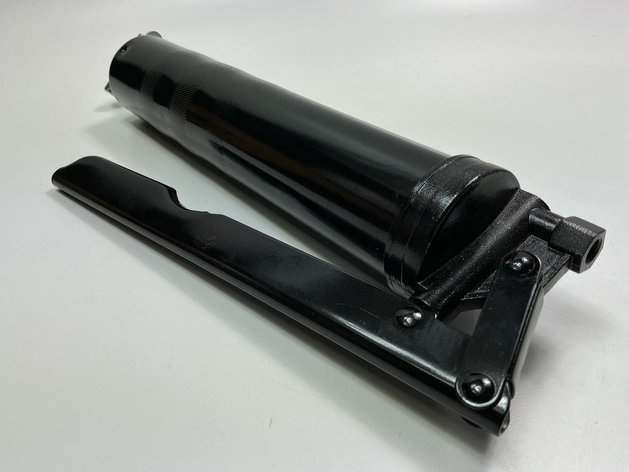 LubriMatic 30-203 Lever Grease Gun With Pipe & Coupler 6,000 PSI
