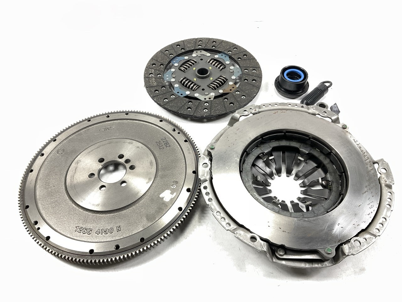 LUK 04-173 Clutch Kit With Flywheel