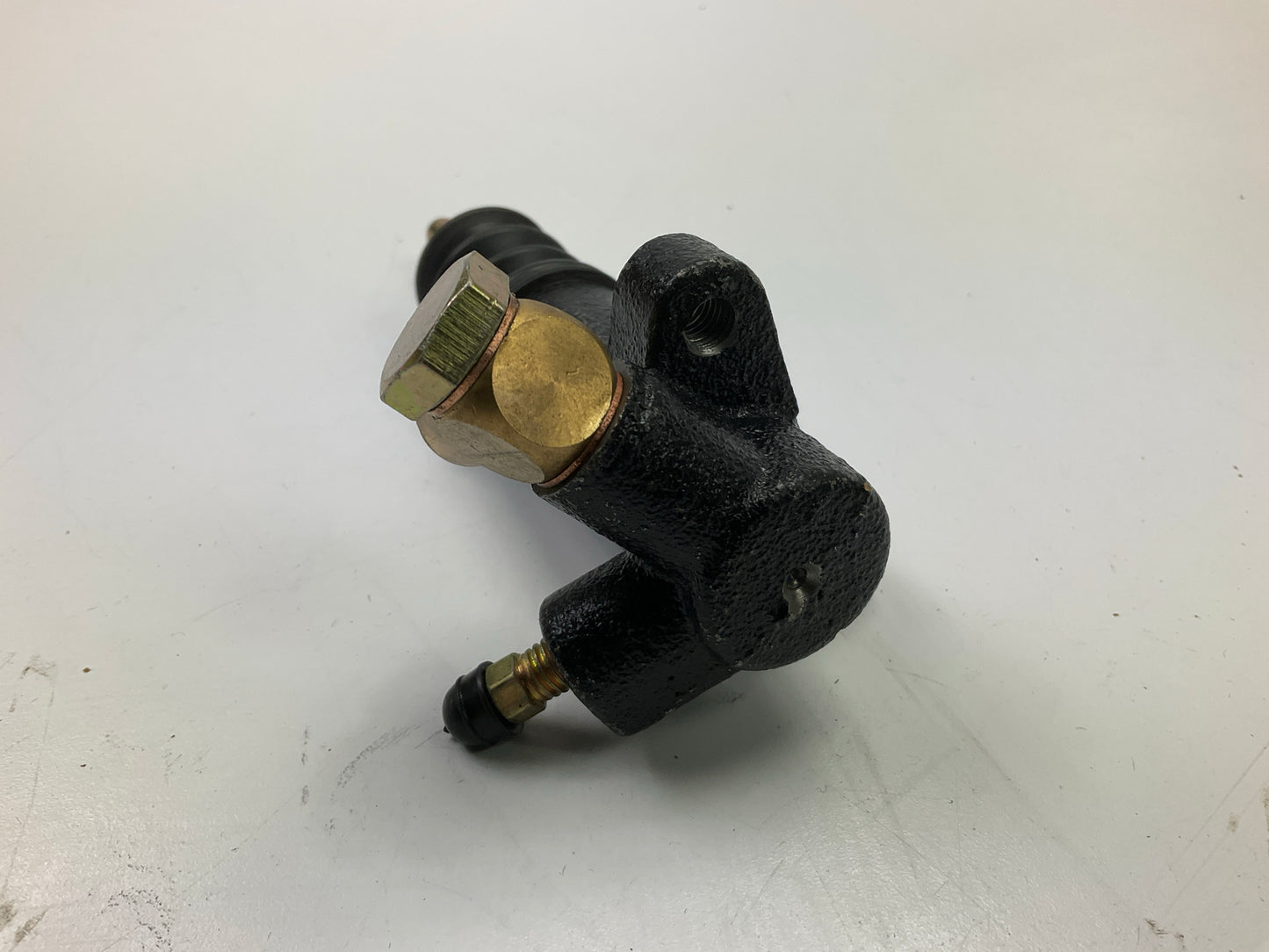 LUK LSC335 Clutch Slave Cylinder For 1997-2005 Hyundai Accent